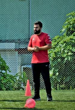 Emrah Yaylapınar yazar fotoğrafı