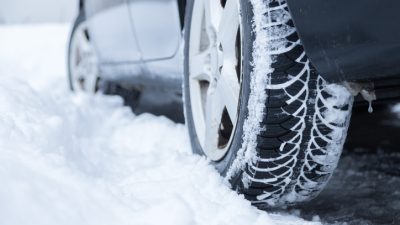 Araçlarda Kışlık Bakım: Güvenli ve Sorunsuz Sürüş İçin Hayati İpuçları