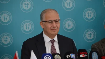 Kocaeli Üniversitesi Rektörü Prof. Dr.