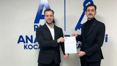 Anahtar Parti İzmit Gençlik Kolları