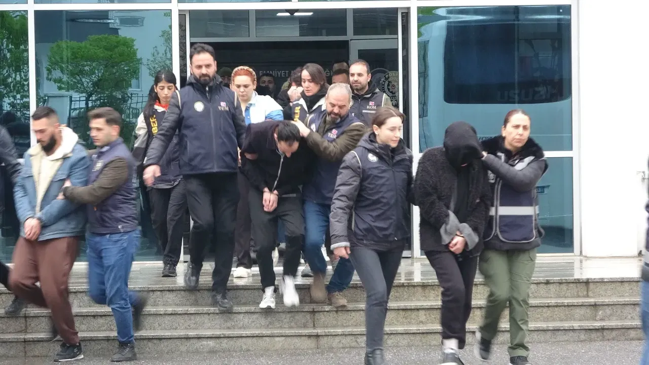 Kocaeli dahil 23 ilde yasa dışı bahis ve dolandırıcılık operasyonu