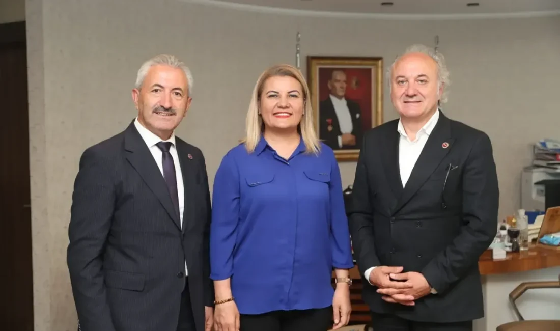 İzmit Belediyesinde başkan yardımcılığı