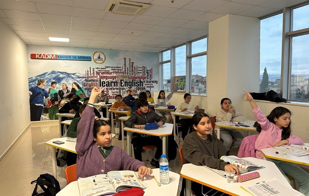 Kartepe Belediyesi Genç Akademi'de,