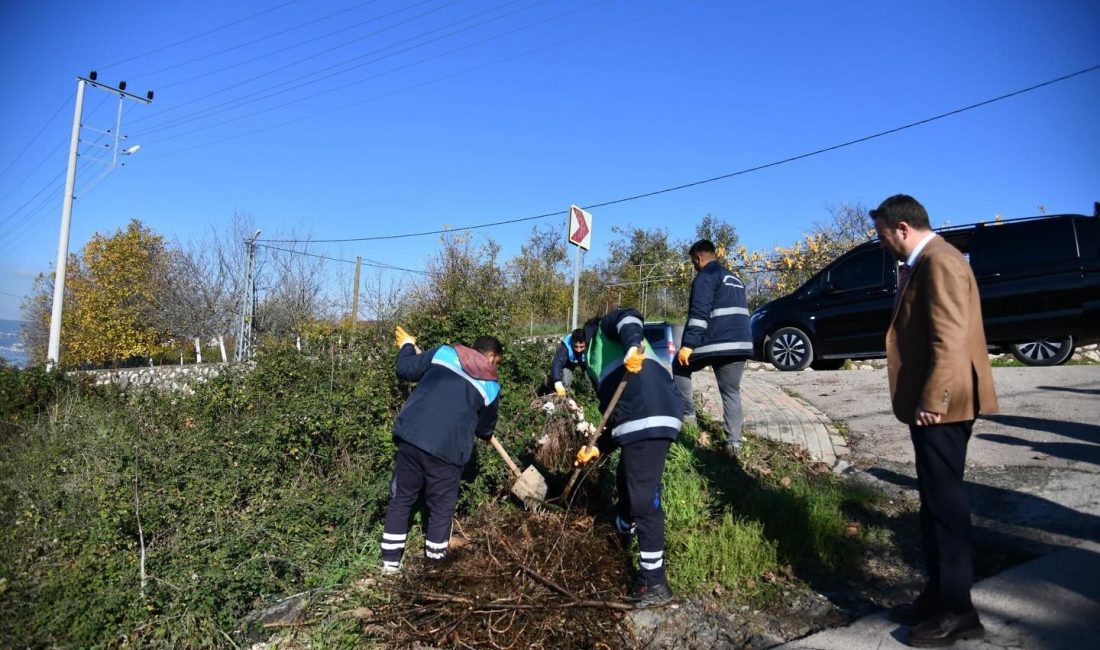 Başiskele Belediyesi ekipleri, ilçe