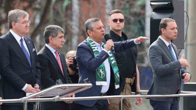 CHP Genel Başkanı Özgür Özel,