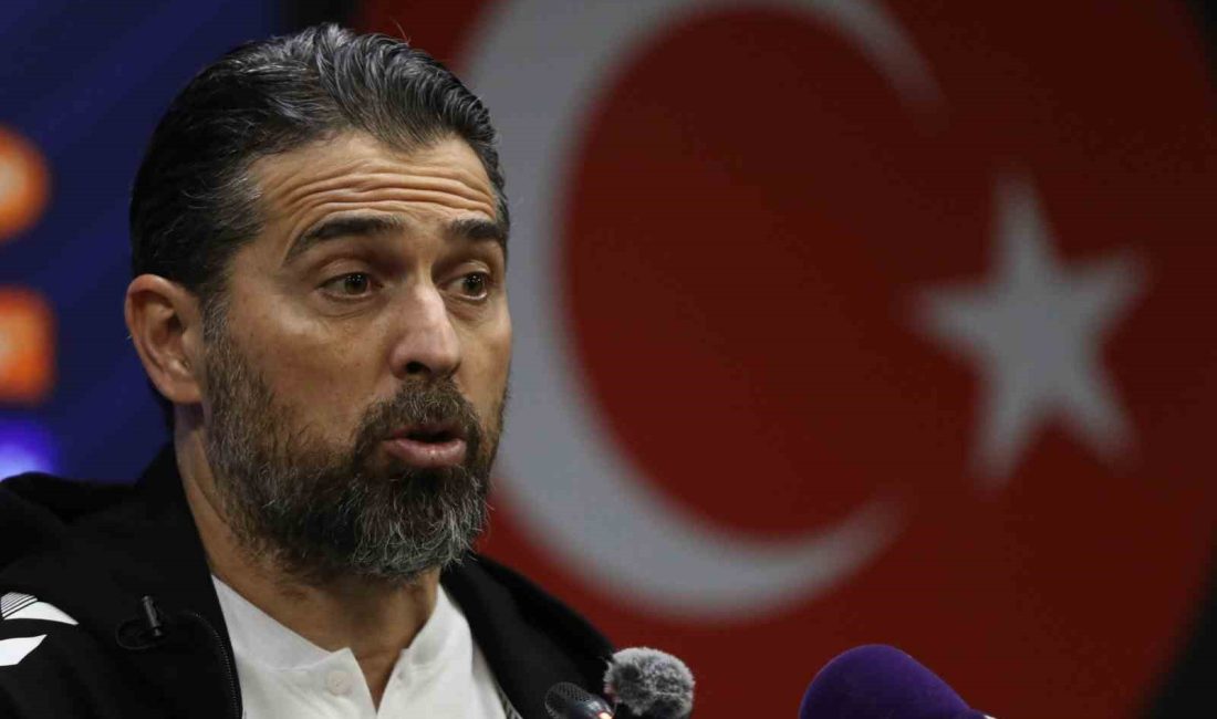 Konyaspor Teknik Direktörü İlhan