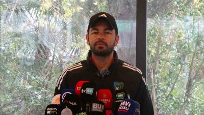 Kocaelispor Teknik Direktörü Selçuk İnan,