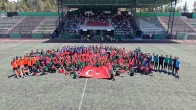 Çayırova’da 19 Mayıs Atatürk’ü Anma,