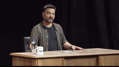 Babala TV’nin kurucusu Oğuzhan Uğur,